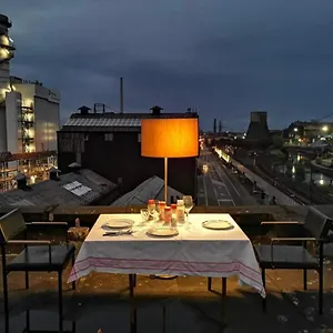 Séjour chez l'habitant Ghostel 1st - Aventure Alternative - - Arts-factory-experience - For Artists, Makers And Open Minds - Attention, We Are Not A And Are Not Adapted For Everybody - Read Host Warnings Before Reservation - Www,providence,be Asbl Charleroi