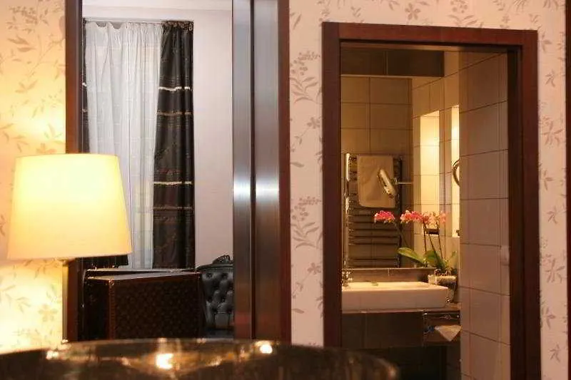 Friday Hotel Prague